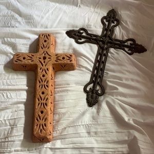 Cross wall decor